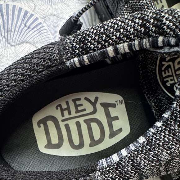 Hey Dude Wally Tri Knit Slip On Shoes Gray Black Comfort Lightweight Men’s 13 - Picture 2 of 4